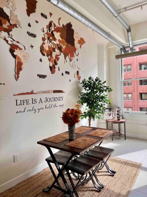 Iconic Heart Of Dtla Loft With Rooftop Pool Jacuzzi Gym Apartamento *