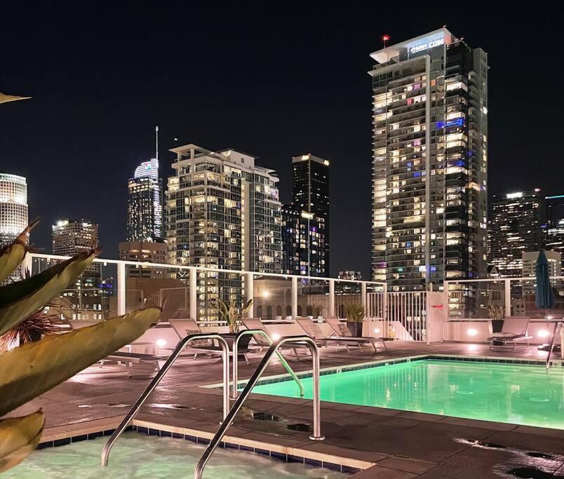 Apartamento Iconic Heart Of Dtla Loft With Rooftop Pool Jacuzzi Gym